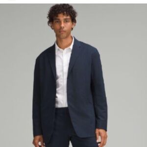Lululemon Men’s Venture Blazer. Sz. M